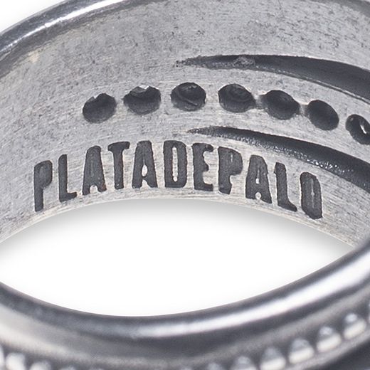 WR100X Anillo Plata de Palo mujer de Plata 925 con circonitas blancas y piedra facetada marrón elaborado en plata de ley asegurando una calidad excepcional y un acabado impecable y duradero