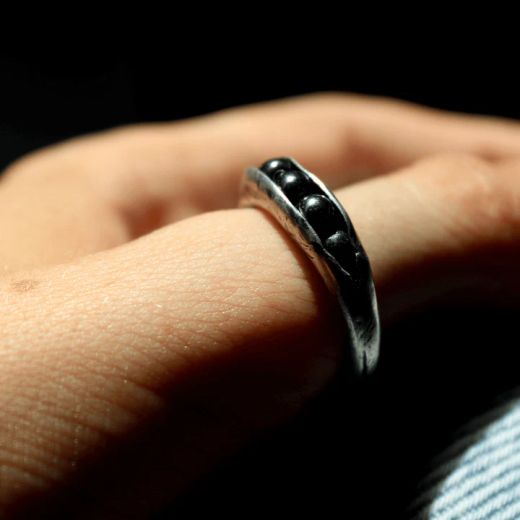 WR159X Anillo Plata de Palo Mujer colección Kurogane en plata de ley y hematites