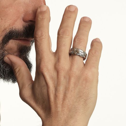 BR001B Anillo Plata de Palo de hombre con plata y corazón en bronce
