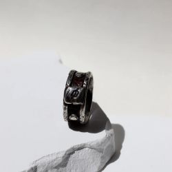 MR025X Anillo Plata de Palo de hombre modelo Hokai de plata y cuero