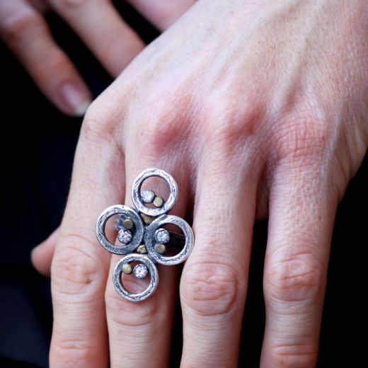 WR147X Anillo Plata de Palo Mujer modelo Enrai, círculos de plata 925 con puntos de bronce y cironita