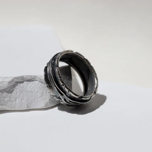 MR028X Anillo PLATA DE PALO para hombre colección Shizen con hilos de plata decorativos