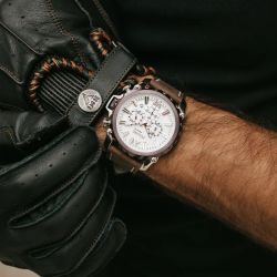 Reloj Duward hombre cronógrafo, calendario modelo AQUASTAR Niza Ref. D85516.01 water resistant 10ATM (100M) acero inoxidable 316L caja IP marrón