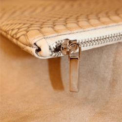 ACS035B Bolsito Mujer Marga Plata de Palo de mujer perfecto para llevar tus pertenencias