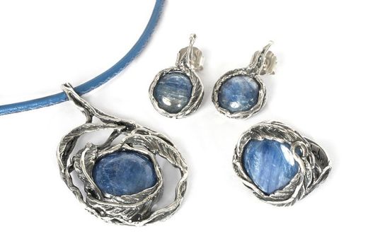 BRU1340 Conjunto la bruixeta mujer de plata 925, colgante, anillo y pendientes con cianita natural