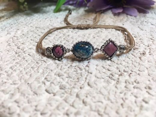 BRU1785p1 Pulsera la bruixeta de hilo y piedras preciosas