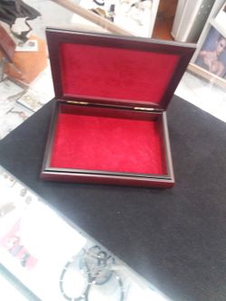 Caja madera y plata Cenefa 48-4100