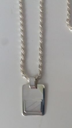 4030 Colgante con placa y cordón en plata de ley