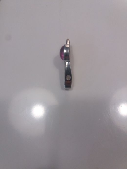Colgante en plata maciza alargado con cuarzo rosa