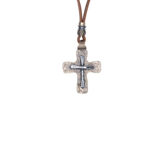 BN024X Collar Hombre Plata de Palo cruz modelo Derb de Plata 925, cuero y bronce