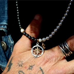 MN031X Collar Plata de Palo hombre Mazar de Plata 925, perlas de agua dulce y hematites