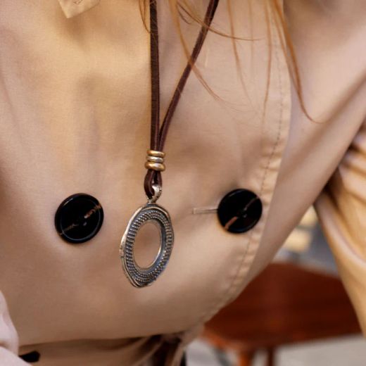 WN258X Collar PLATA DE PALO mujer colección Tetsu de cuero con colgante círculo en plata 925