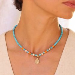 WN159A Collar PANTER de jaspe para mujer cuatro perlas y medalla de bronce