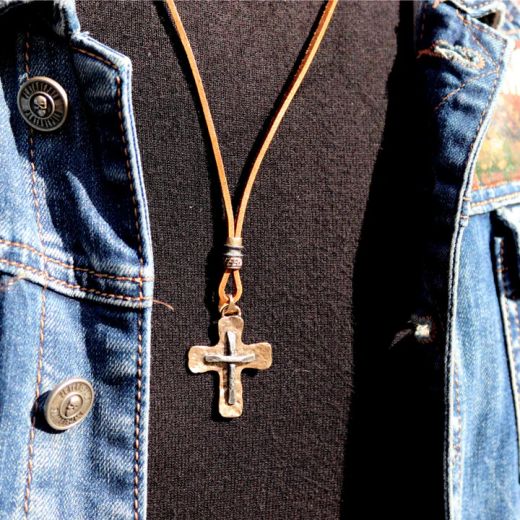 BN024X Collar Plata de Palo Hombre modelo Derb en plata de ley 925, cuero y bronce