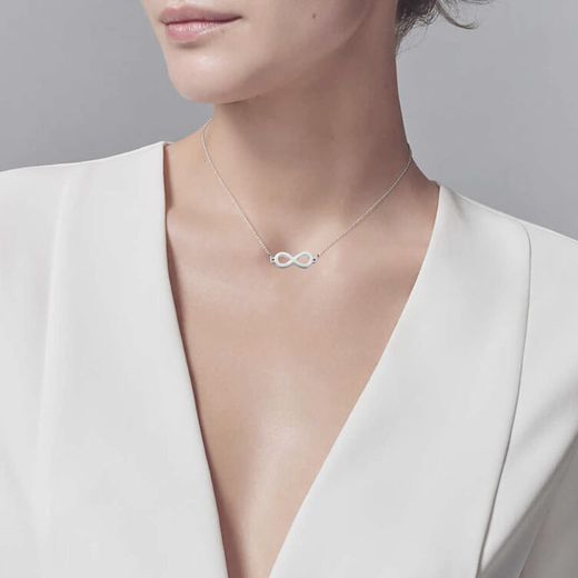 Gargantilla motivo Infinito de Oro blanco 18K
