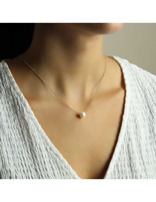 Gargantilla de mujer en oro 18K con cadena y perla cultivada esférica