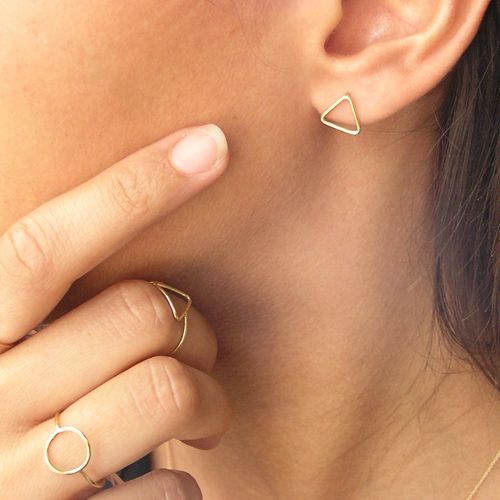 Guile3 Anillo oro de 18 kilates con motivo triángulo acabado en brillo moderna y cómoda de llevar
