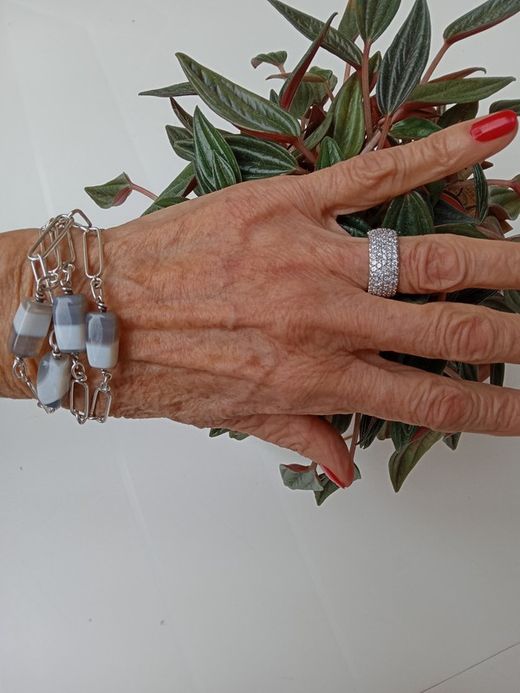 2159 Sortija plata y circonitas