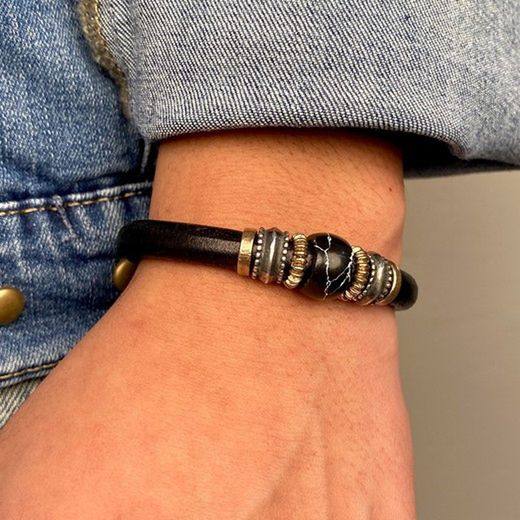 MB184X Pulsera Plata de Palo hombre de cuero redondo negro piezas de plata y bronce con resina central