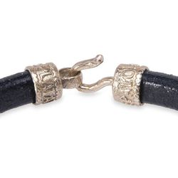 MB184X Pulsera Plata de Palo hombre de cuero redondo negro piezas de plata y bronce con resina central