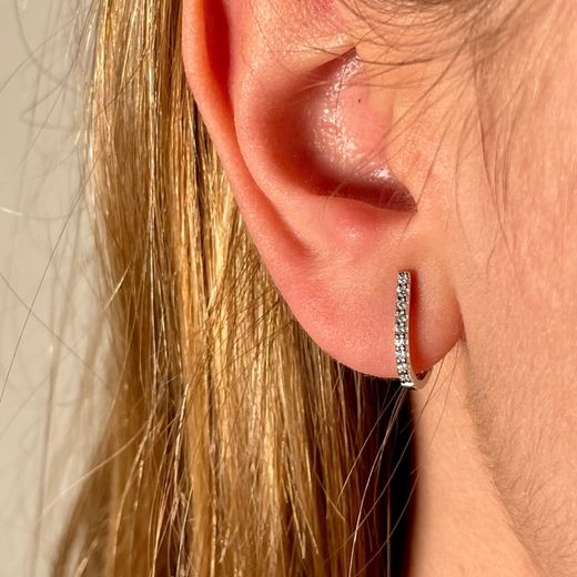 PE-302 Pendientes oro blanco 18K de mujer criollas con diamantes talla brillantes