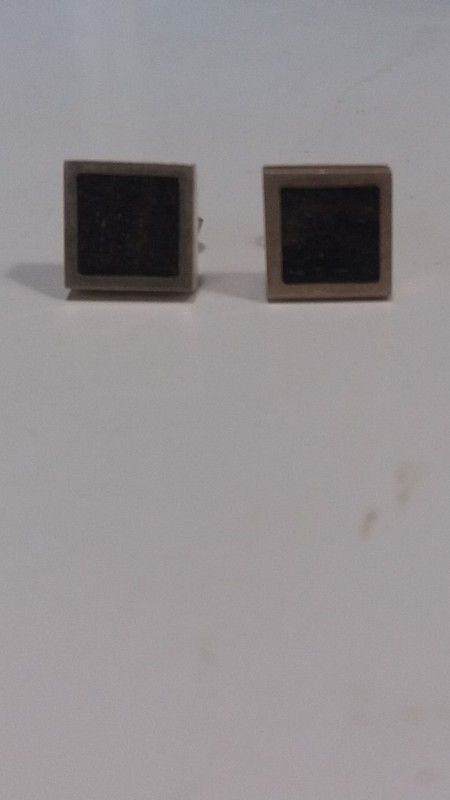 Pendientes de plata y madera de ébano cuadrados