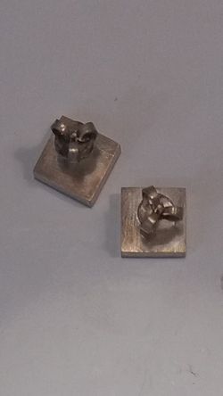 Pendientes de plata y madera de ébano cuadrados