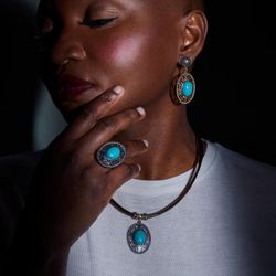 Pendientes Fenus WE223X Plata de Palo mujer elaborados en bronce, plata de ley 925 y piedra turquesa, lo que les da un brillo especial y una gran resistencia