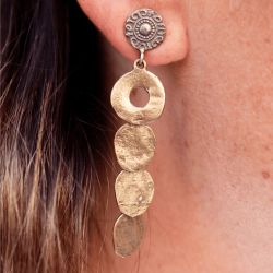 WE271X Pendientes vanguardistas Plata de Palo Mujer modelo Tekko con circulos colgantes de bronce