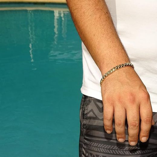 PU203 Pulsera de hombre en Oro de 18K con cadena barbada resistente y elegante cierre de mosquetón