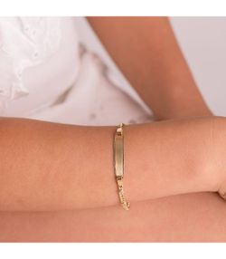 PU675 Pulsera oro bebé o comunión con placa matizada y bisel lapidado a mano modelo Fígaro