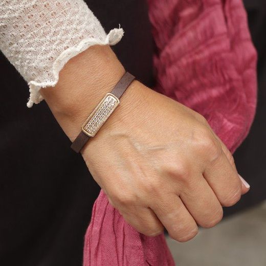 WB426X Pulsera Plata de Palo mujer de cuero marrón oscuro con pieza de bronce y circonitas blancas
