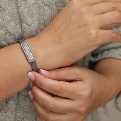 WB424X Pulsera Plata de Palo mujer elegante de cuero con pieza de Plata 925 y circonitas blancas exquisita pieza de alta joyería