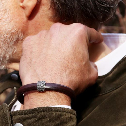 MB252X Pulsera lanzada Plata de Palo hombre colección Kanshō de cuerro marrón y centro en plata de ley