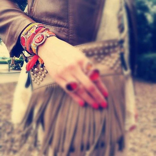 Pulsera la Bruixeta BRU1145paz seda natural y plata envejecida