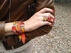 Pulsera la Bruixeta BRU1145paz seda natural y plata envejecida