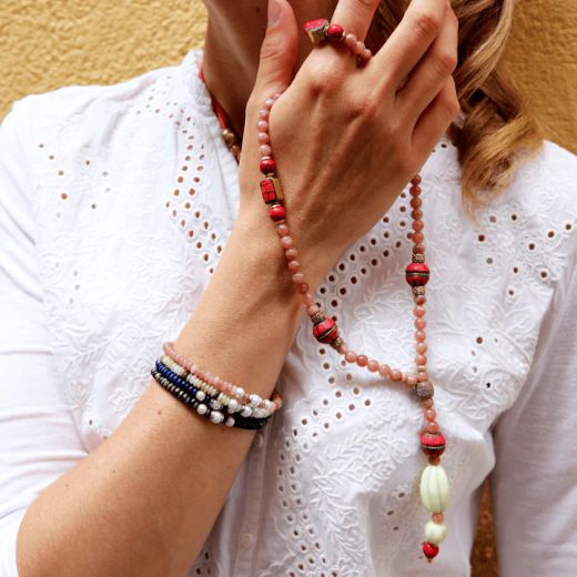 Pulsera Plata de Palo de mujer modelo Iraide piedras azul intenso y tres perlas
