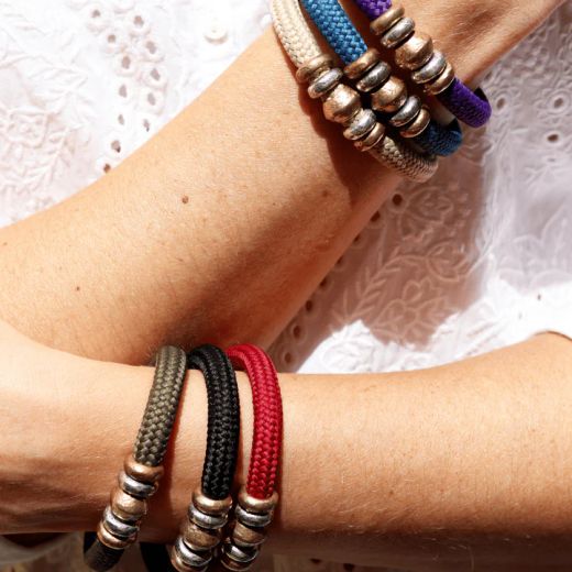 Pulsera Plata de Palo de Nylon negro modelo Trópico elegancia atemporal