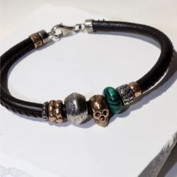 SB212X Pulsera PLATA DE PALO de cuero con calavera de bronce y resina jade