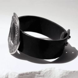 WB546X Pulsera Plata de Palo de cuero mujer colección Tetsu con círculo en plata de 1ª ley