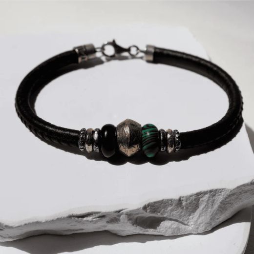 MB281X Pulsera vibrante de Plata de Palo hombre de cuero adornada con bronce y jade