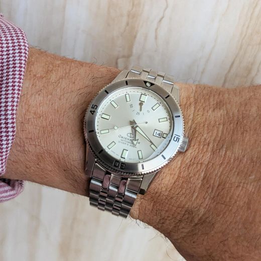 Reloj Orient Star hombre color de esfera blanco alpino RE-AU0502S00B DIVER 1964 SILVER automático