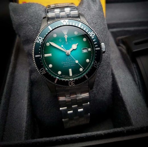 Reloj Orient Star lujoso de hombre RE-AU0602E00B DIVER 1964 Second Edition Ryusendo cristal zafiro anti-reflejante