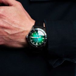 Reloj Orient Star lujoso de hombre RE-AU0602E00B DIVER 1964 Second Edition Ryusendo cristal zafiro anti-reflejante