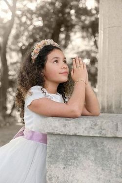 Ref,765 Pulsera niña oro 18k para bebé o comunión perlas, circonita con dos tréboles