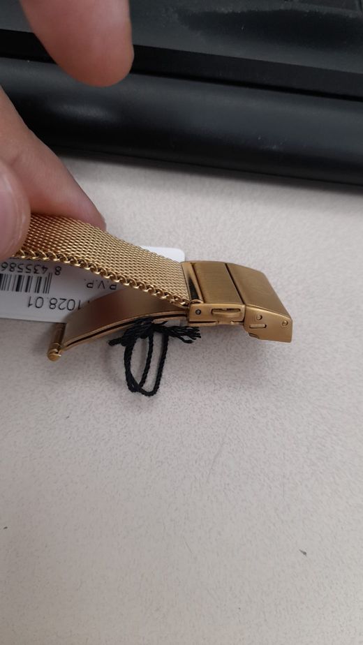 D11028.01 Reloj Duward señora malla milanesa acero IP dorado esfera blanca