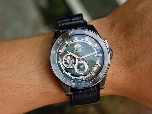 Reloj Orient de hombre RETRO FUTURE CAMERA GREEN automático sumergible 50 metros (5atm)