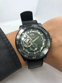 Reloj Orient de hombre RETRO FUTURE CAMERA GREEN automático sumergible 50 metros (5atm)