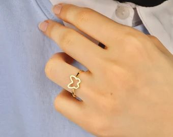 SO-S1372 Anillo oro 18K de mujer mariposa diseño original y moderno
