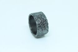 Sortija TIBET GRIETA de plata blanca o negra de mujer